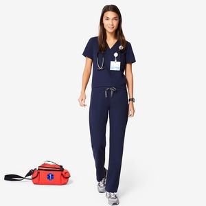 NWT New Figs scrub pants Livingston